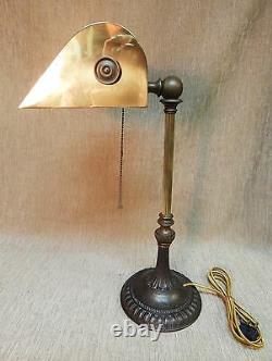 Antique Polished & Laquared Brass & Iron Desk Light Table Lamp 19 x 9