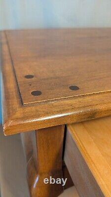 Colonial Solid Wood Maple End Table One drawer Sprague & Carleton Style