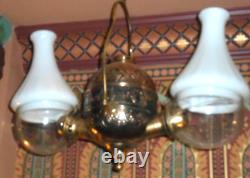 Doul Hanging Angle Fleur-de-lis lamp Complete Brass polished