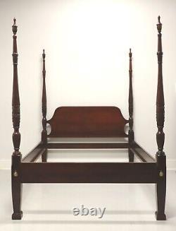 LINK-TAYLOR Solid Heirloom Mahogany Chippendale Queen Size Rice Four Poster Bed
