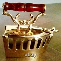 Rare Collectible Antique Victorian Miniature Polished Brass Iron (5/12cm, 276g)