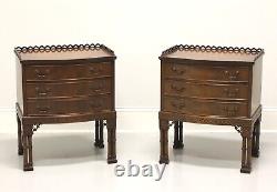 WARSAW MFG Mahogany Chinese Chippendale Nightstands / Bedside Chests Pair