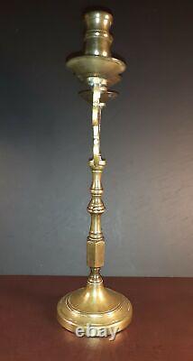 Antique 19ème siècle Candelabre en laiton coulé massif d'Europe centrale, vers 1880