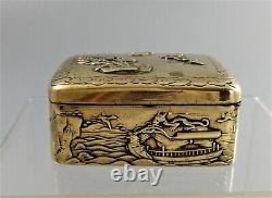 Boîte rectangulaire en laiton poli avec dragon chinois antique gravé