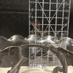 Bol de centre en verre LENOX Roumanie avec support dauphin en laiton/bronze 9 1/8L 5,5H