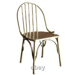 Chaise de salle à manger en métal avec dossier Windsor doré, finition laiton ancien moderne et polie.