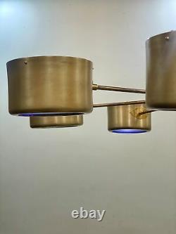 Chandelier en laiton antique avec tambour en verre patiné de milieu du siècle 1950 Sputnik industriel