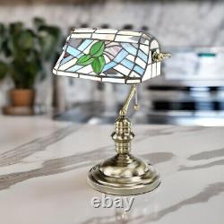 Lampe de table en laiton antique avec vitrail style 14H Renovator's Supply.