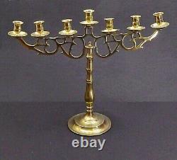 Menorah en laiton antique de Pologne en Judaïsme