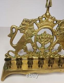 Menorah en laiton massif poli antique 9 supports 2 lions de Juda design banc des années 1920