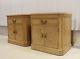 Paire Drexel Heritage Regency Style Ash Burl Tables De Chevet En Bois Cabinets