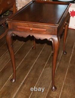 Vintage Henkel Harris M# 5416 Queen Anne Ahogany Table De Thé Antique